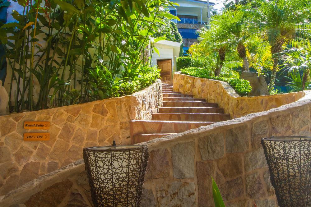 Issimo Suites Boutique Hotel & Spa - Adults Only Manuel Antonio Exterior photo
