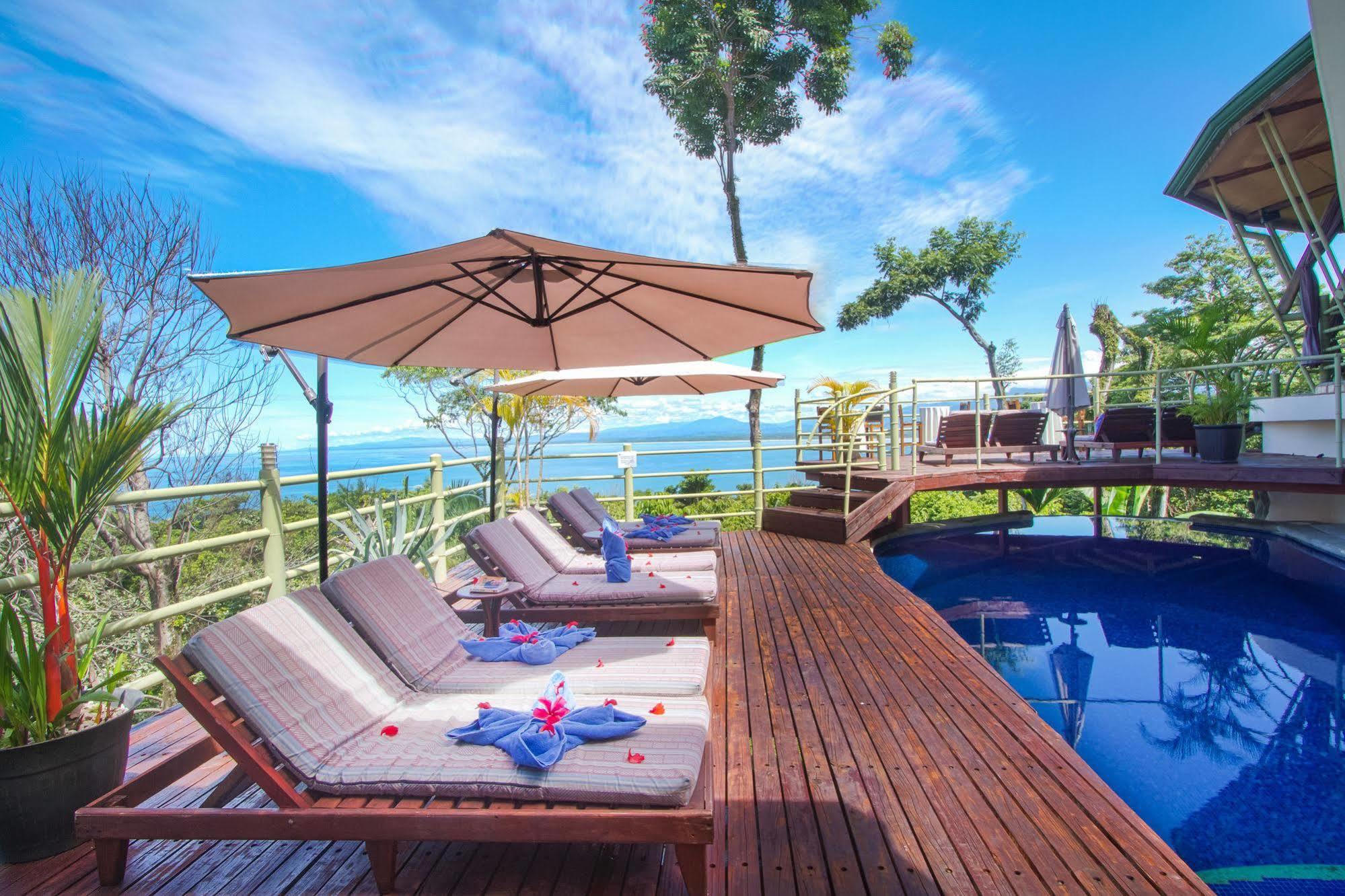 Issimo Suites Boutique Hotel & Spa - Adults Only Manuel Antonio Exterior photo